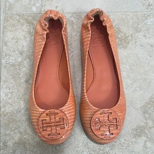 Tory Burch Orange Leather Flats with Emblem